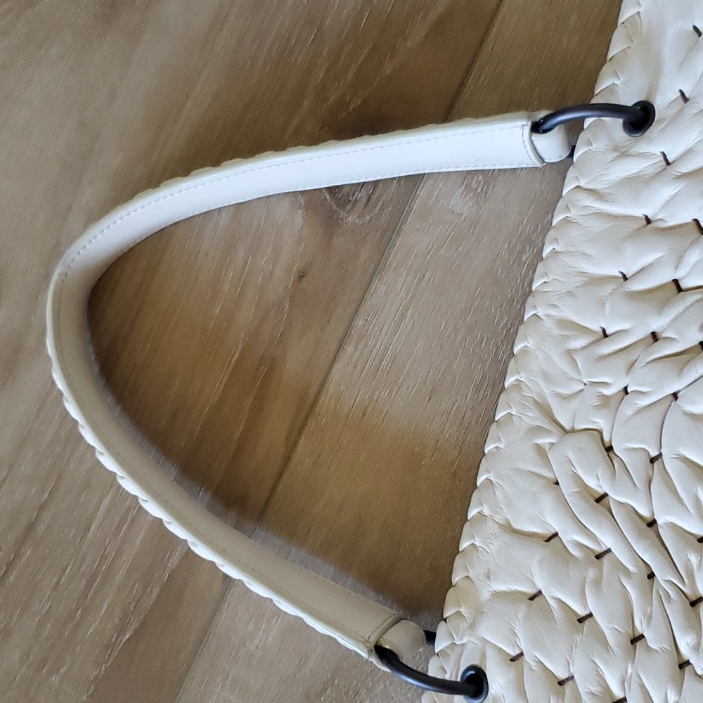 EUC Bottega Veneta Quiet Luxury Bag - Picture 6 of 16